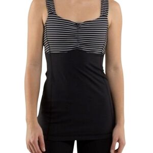 Lululemon Athletica Aria II Tank Top Size 4